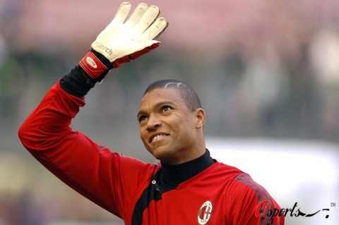 辽宁铁人祝贺重庆铜梁龙冲超：敢打敢拼，晋级中超实至名归（辽宁铁人恭贺重庆铜梁龙冲超：顽强拼搏，晋级中超实至名归）