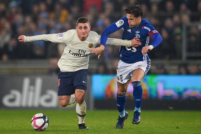 NBA常规赛战报：快船客场险胜雷霆,