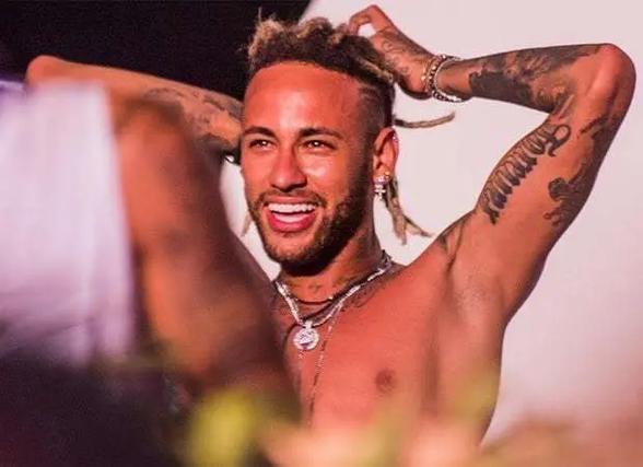 纽约城主帅：梅西对比赛有巨大的影响力，但我们将全力以赴