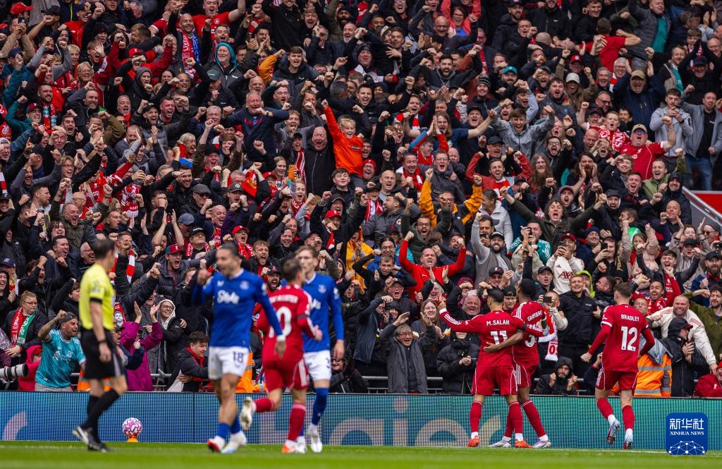 媒体人：杨瀚森被撞头晕已做检查，是否打G联赛要等通知（媒体称杨瀚森头部受撞已检查，是否参加G联赛待通知）