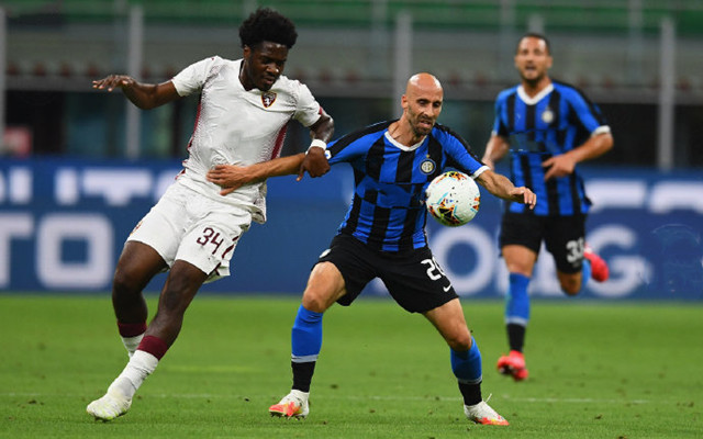 德甲强强对话引爆讨论（德甲巅峰对决引发热议）