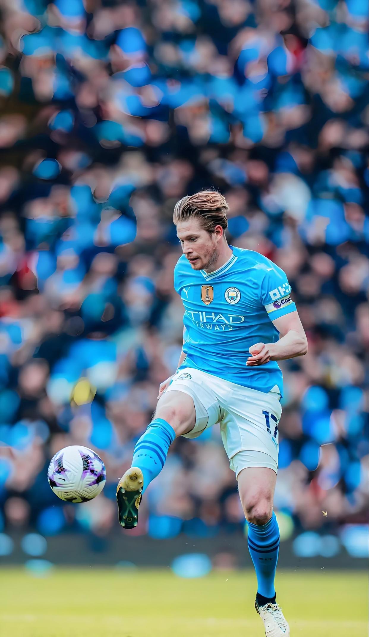 记者：穆西亚拉将于1月2日提前训练，3日拜仁全队体能测试（记者：穆西亚拉1月2日提前归队训练，拜仁3日进行全队体能测试）