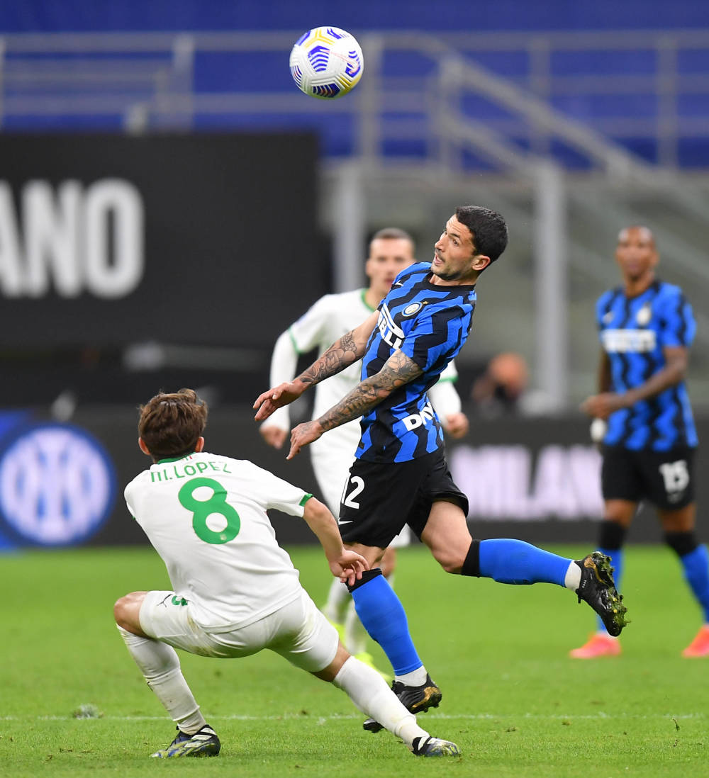 弗林蓬选交手过的最佳五人队：亚马尔、贝林、穆西亚拉在列