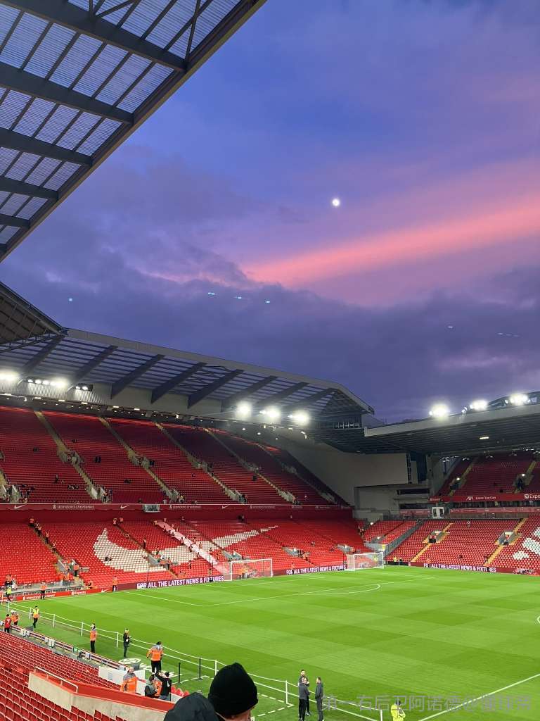 足坛年终大战淘汰赛实时赛况：圆神、魔笛谁能晋级下一轮？（年末足坛淘汰赛现场直击：圆神与魔笛谁将挺进下一轮？）